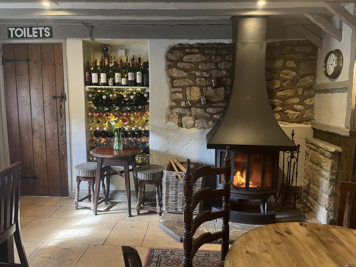 The Talbot Inn Eynsham Eksteriør billede